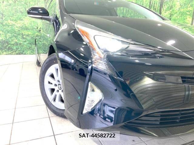 Toyota PRIUS 2017-02 234704-11