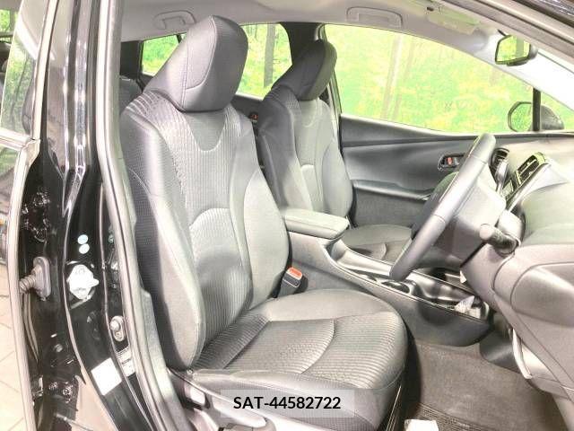 Toyota PRIUS 2017-02 234704-8