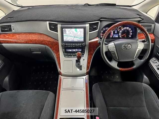 Toyota VELLFIRE 2010-02 369725-1