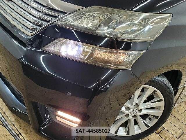Toyota VELLFIRE 2010-02 369725-19