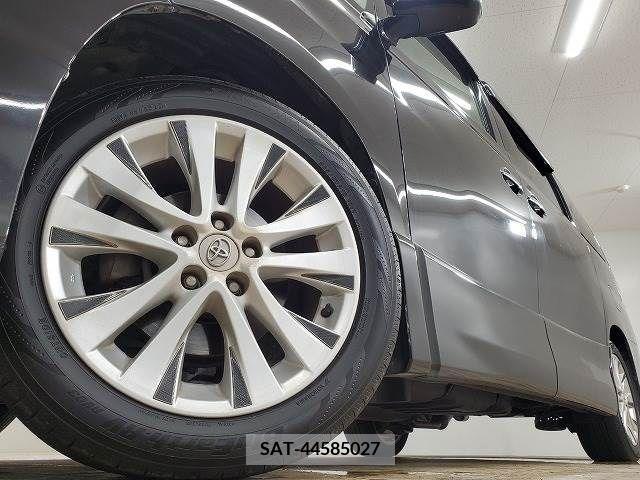 Toyota VELLFIRE 2010-02 369725-18