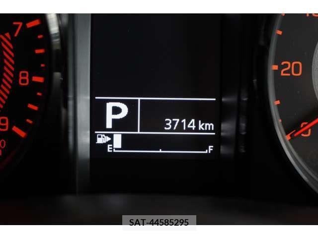 Suzuki JIMNY 2023-02 415236-4