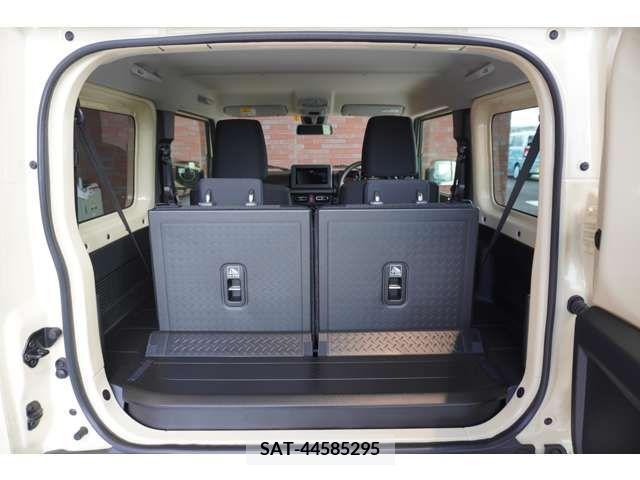 Suzuki JIMNY 2023-02 415236-8