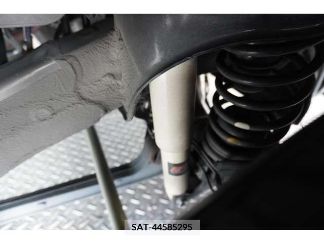 Suzuki JIMNY 2023-02 415236-11