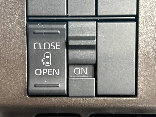 Toyota ROOMY 2020-12 21110-4