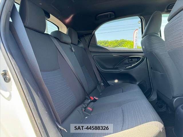 Toyota YARIS 2020-03 290859-19