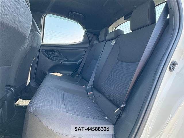 Toyota YARIS 2020-03 290859-17