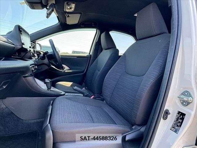 Toyota YARIS 2020-03 290859-16
