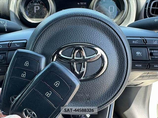 Toyota YARIS 2020-03 290859-3