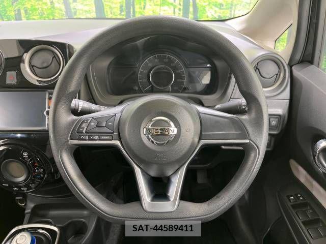 Nissan NOTE 2018-09 250383-9