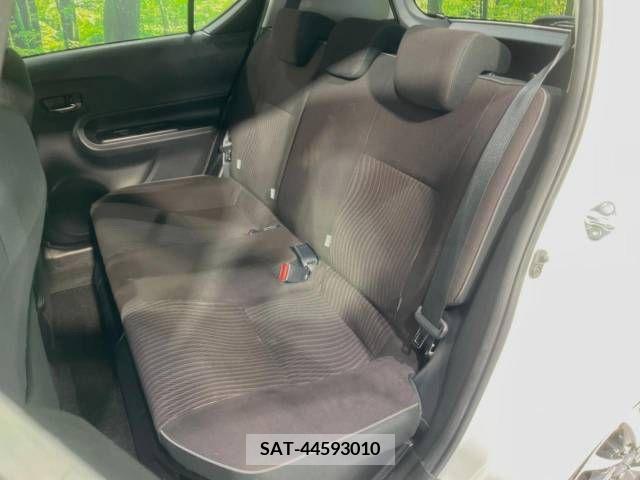 Toyota AQUA 2015-02 374504-10