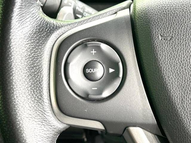 Honda e 2015-04 189368-6