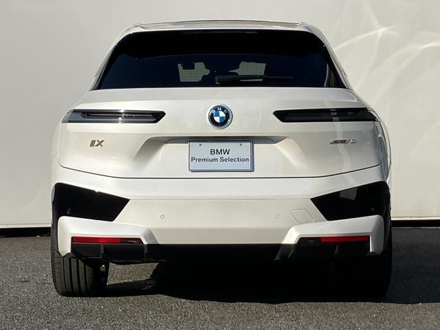 Bmw IX 2023-01 182149-4
