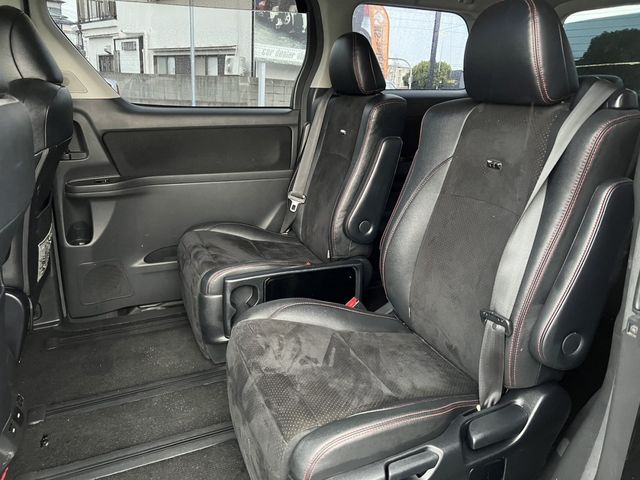 Toyota VELLFIRE 2012-12 185505-17