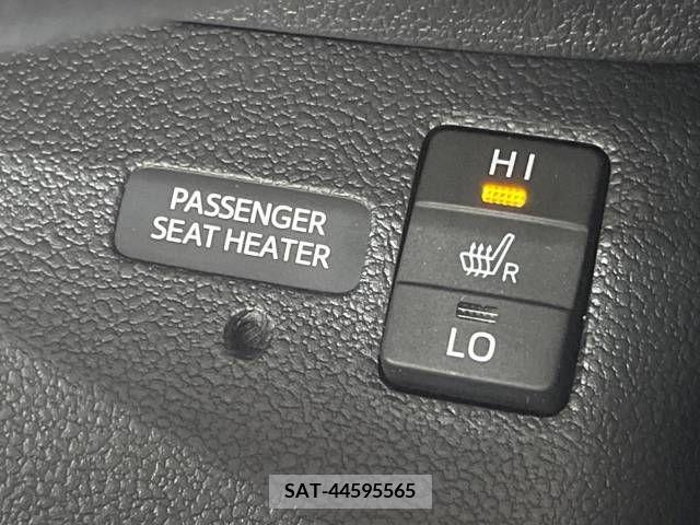 Toyota PRIUS 2016-06 331230-5
