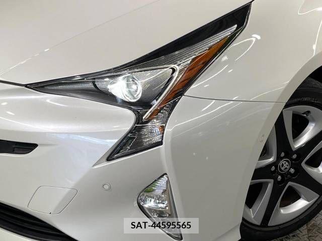 Toyota PRIUS 2016-06 331230-12
