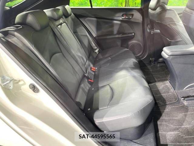 Toyota PRIUS 2016-06 331230-9