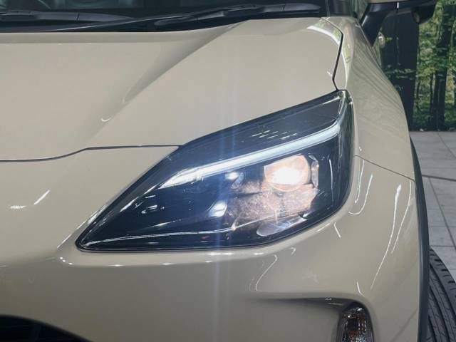 Toyota YARIS CROSS 2023-03 181589-12