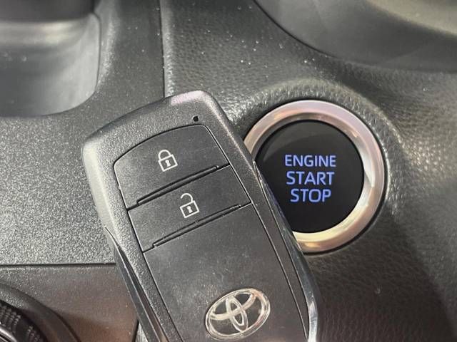 Toyota YARIS CROSS 2023-03 181589-7