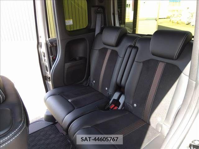 Honda N BOX CUSTOM 2018-01 279392-17