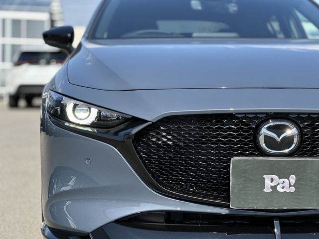 Mazda MAZDA3 2022-02 21001-21