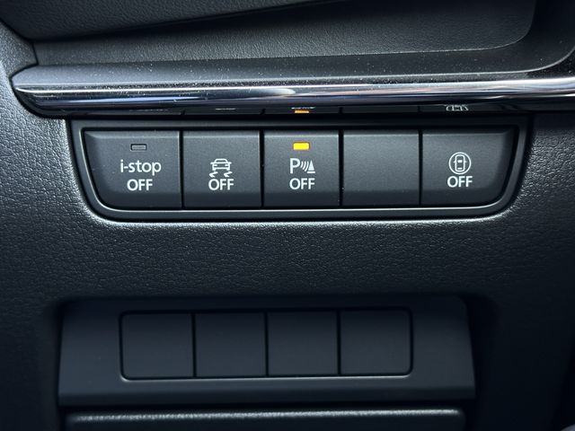 Mazda MAZDA3 2022-02 21001-12