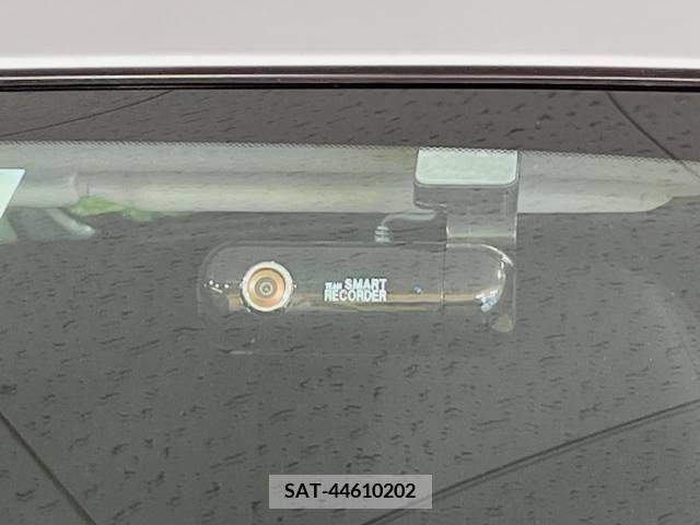 Nissan NOTE 2018-11 298107-6