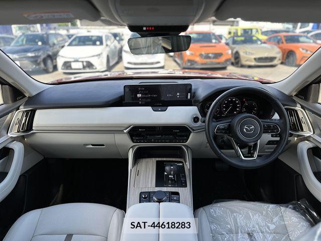 Mazda CX-60 2022-09 332860-1