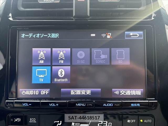 Toyota PRIUS 2016-07 282071-5