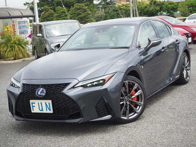 Lexus IS 2021-03 3375-3