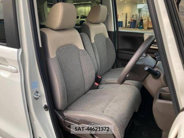 Honda N BOX 2022-01 252436-8