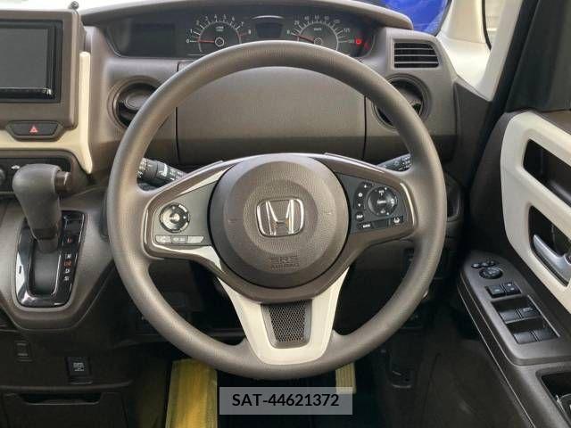 Honda N BOX 2022-01 252436-11