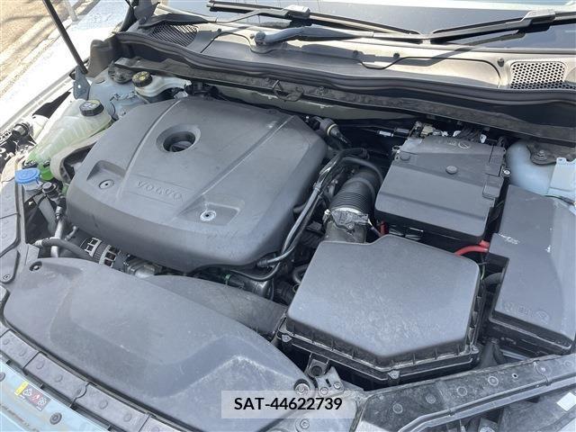 Volvo V40 2017-03 370208-20