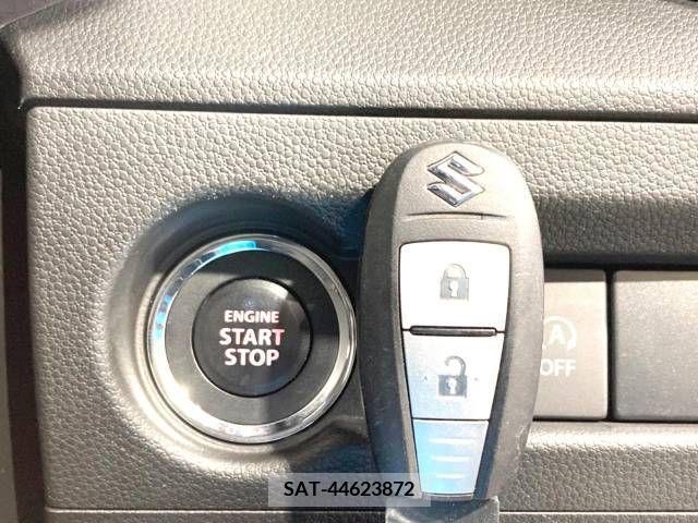 Suzuki IGNIS 2017-06 273961-7