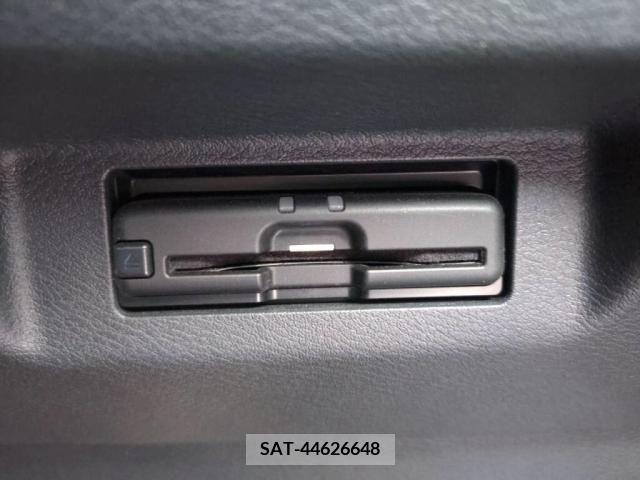 Nissan KICKS 2020-12 257169-14