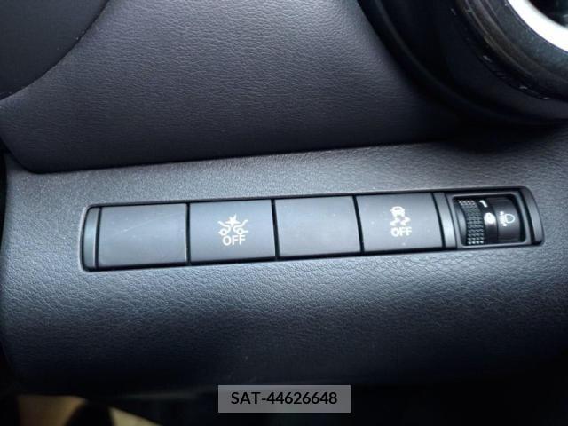 Nissan KICKS 2020-12 257169-13