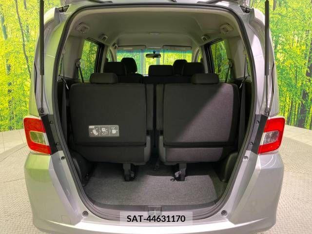 Honda FREED 2015-03 256125-11