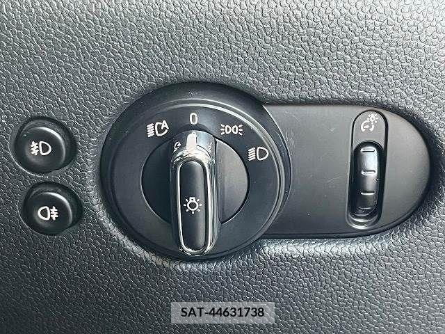 Bmw MINI 2017-04 319779-7