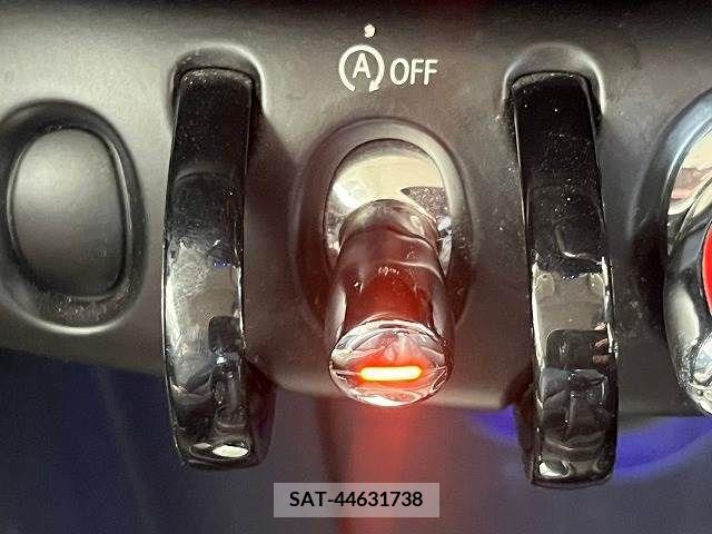 Bmw MINI 2017-04 319779-6
