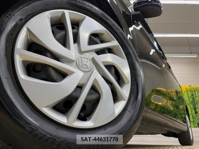 Honda FREED 2018-05 360589-13