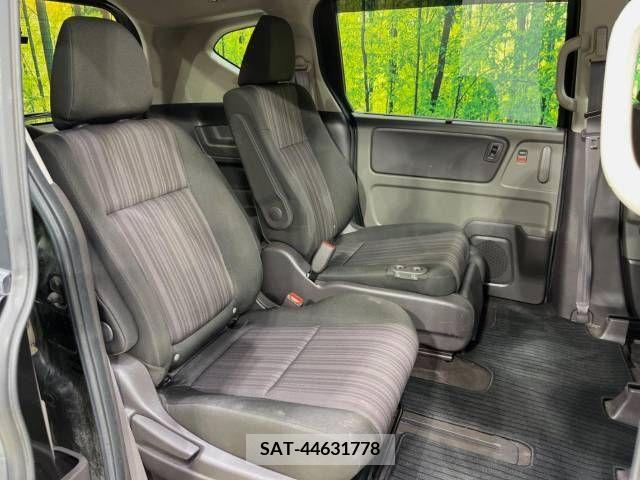 Honda FREED 2018-05 360589-9