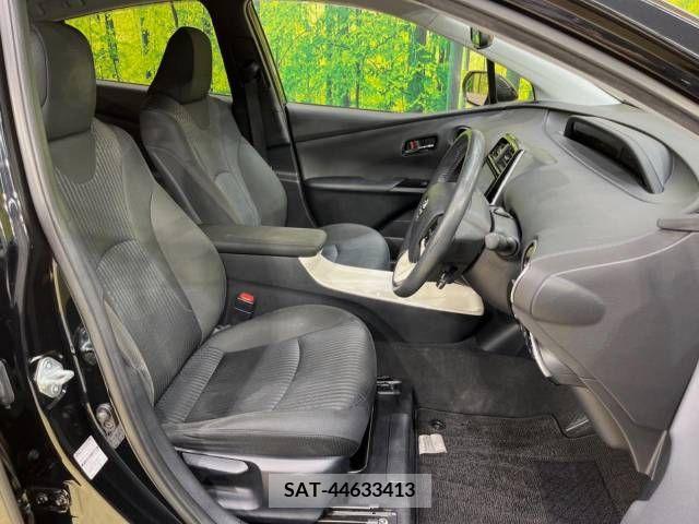 Toyota PRIUS 2016-06 330719-8