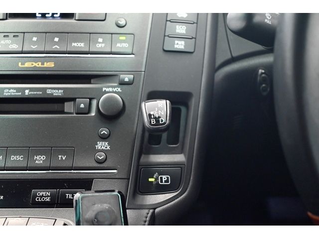 Lexus HS 2010-10 4076-23