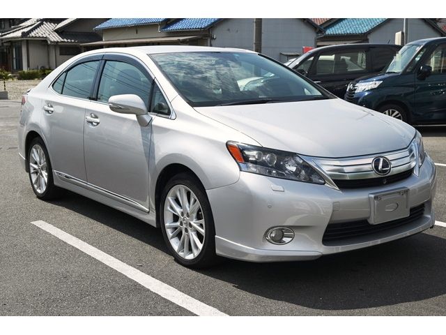 Lexus HS 2010-10 4076-0