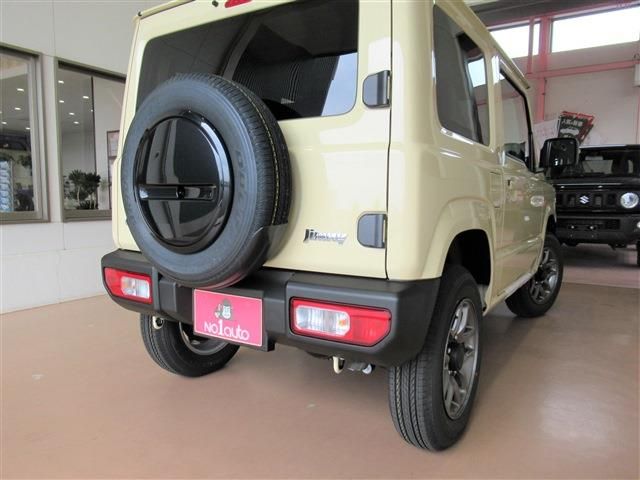 Suzuki JIMNY 2023-06 189974-4