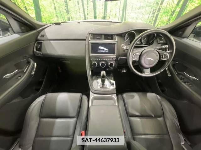 Jaguar E-PACE 2018-05 361884-2