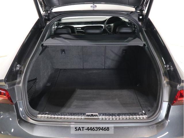 Audi A7 2021-06 373904-25