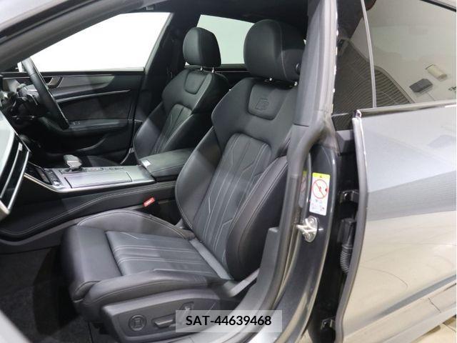Audi A7 2021-06 373904-17