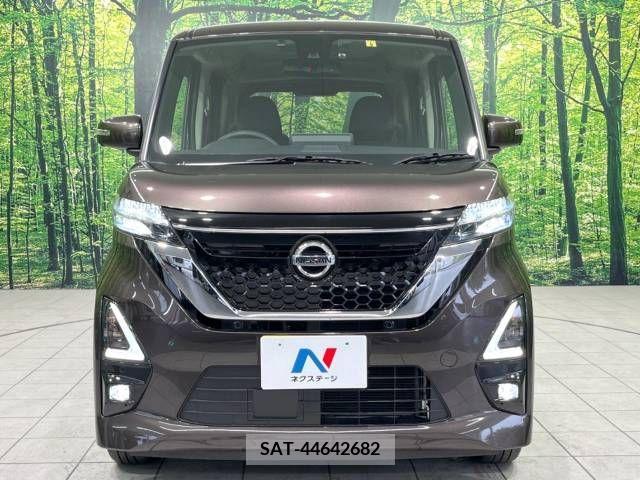 Nissan ROOX 2021-09 297959-14