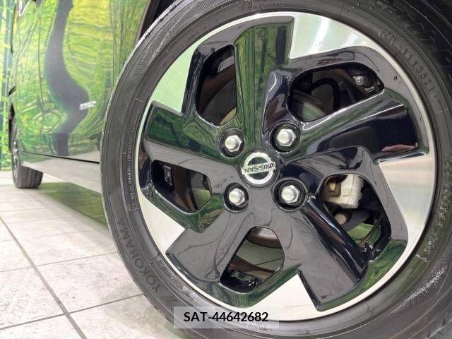Nissan ROOX 2021-09 297959-13